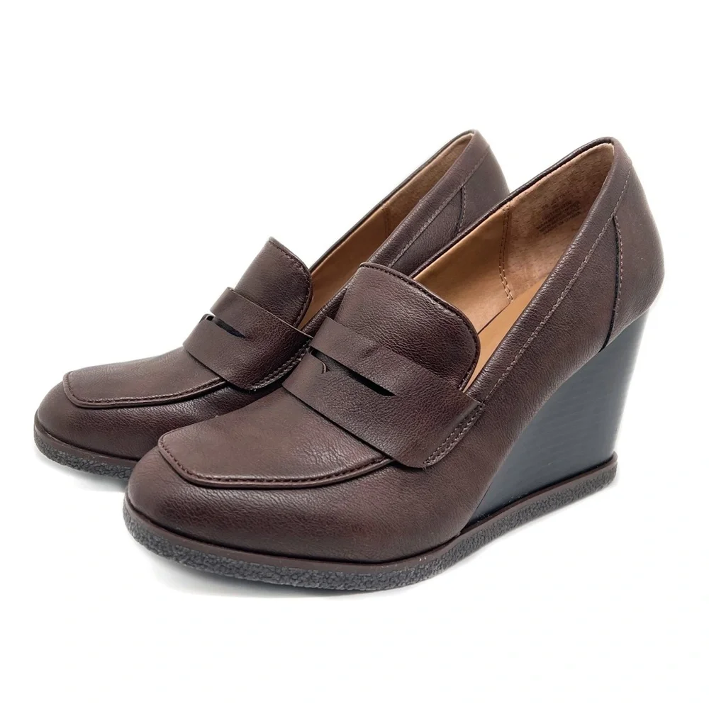 Sun + Stone Wedge Heel Women’s Faux Leather Jetta Slip On Loafer Brown Size 9